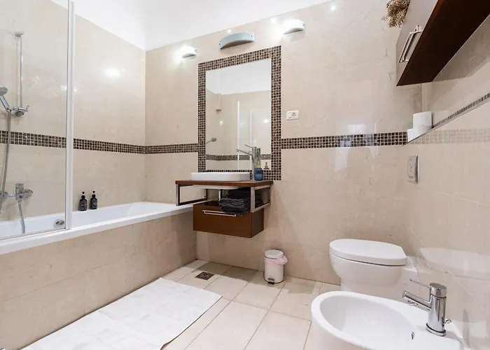 Breathless View Parliament 2 Luxury With Terrace Free Parking Reservation Needed Apartment *