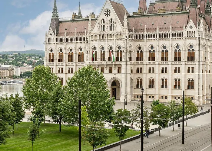 Breathless View Parliament 2 Luxury With Terrace Free Parking Reservation Needed Apartment Budapest