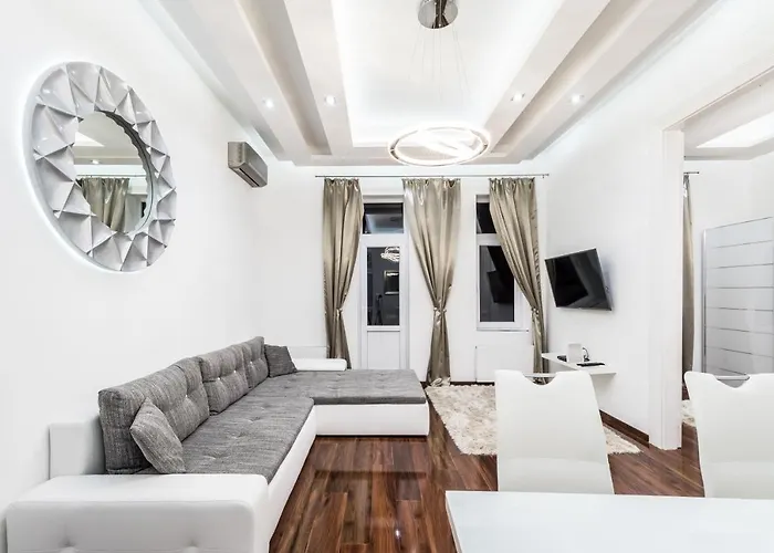 Apartment Breathless View Parliament 2 Luxury With Terrace Free Parking Reservation Needed *