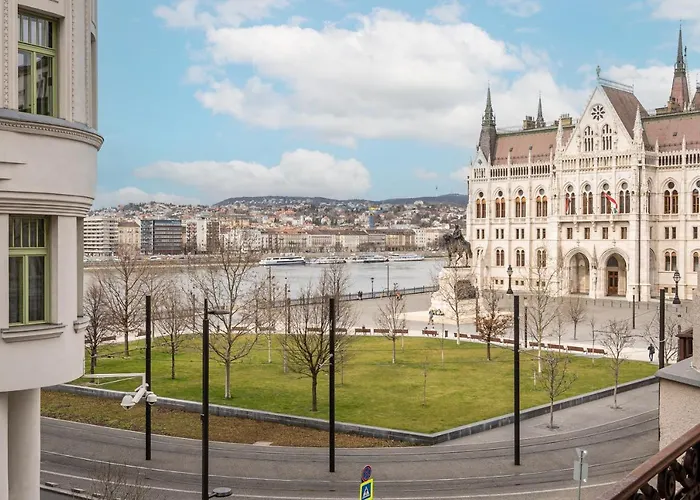 Breathless View Parliament 2 Luxury With Terrace Free Parking Reservation Needed アパート
