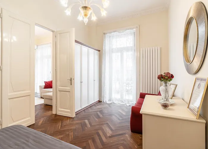 Breathless View Parliament 2 Luxury With Terrace Free Parking Reservation Needed