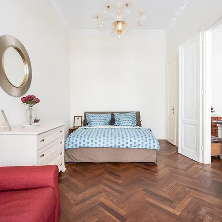 Breathless View Parliament 2 Luxury With Terrace Free Parking Reservation Needed Apartament