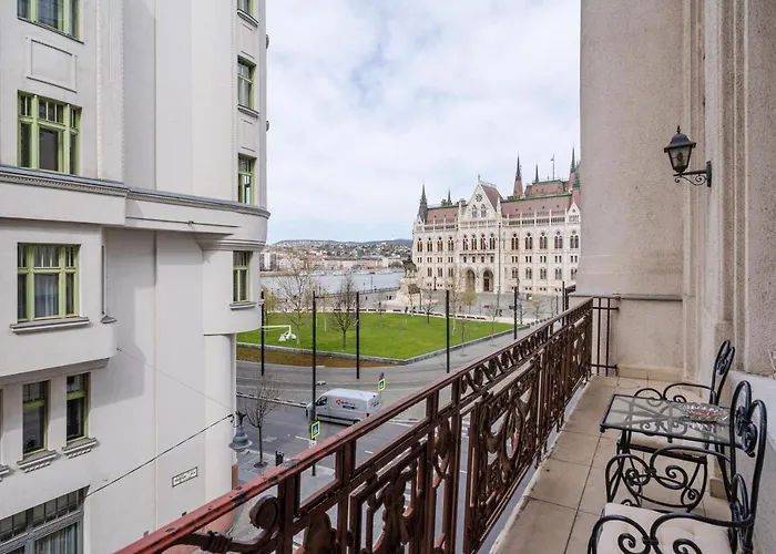 Breathless View Parliament 2 Luxury With Terrace Free Parking Reservation Needed