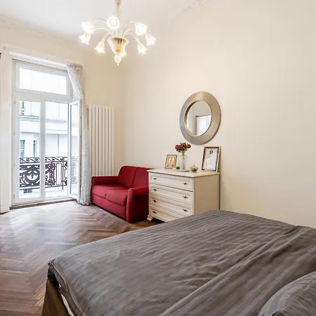 شقة Breathless View Parliament 2 Luxury With Terrace Free Parking Reservation Needed