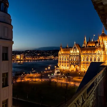شقة Breathless View Parliament 2 Luxury With Terrace Free Parking Reservation Needed *